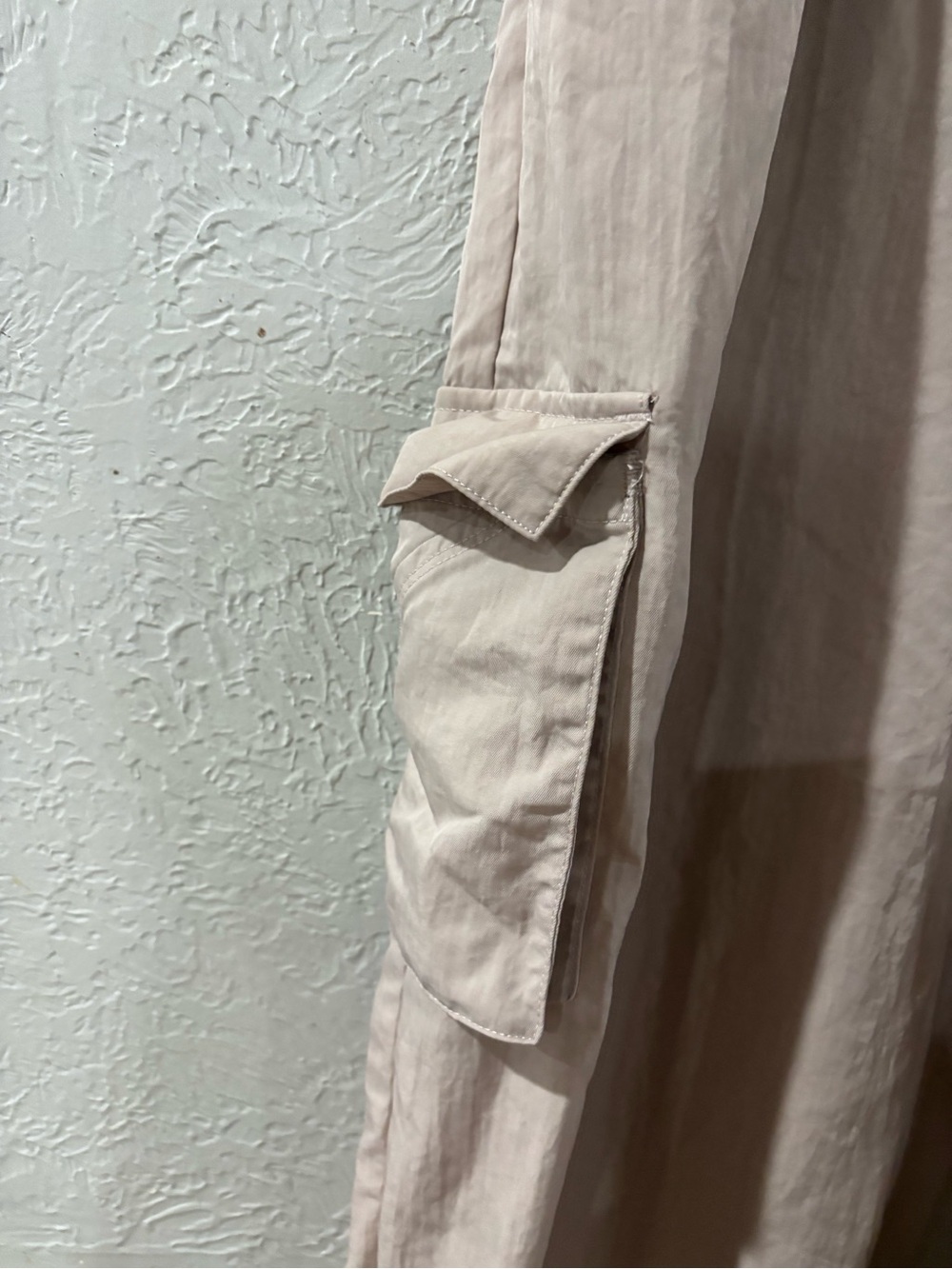 Nike Sportswear Essentials High-Rise Woven Cargo Pants in Beige Womens size M - Picture 4 of 8